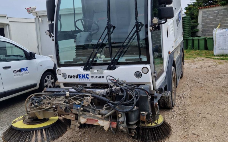 Javni natječaj za prodaju rabljenog radnog stroja - Bucher Siti Cat 5006 RCB