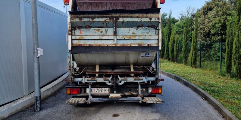 Javni natječaj za prodaju rabljenog vozila - Iveco Eurocargo 100e18