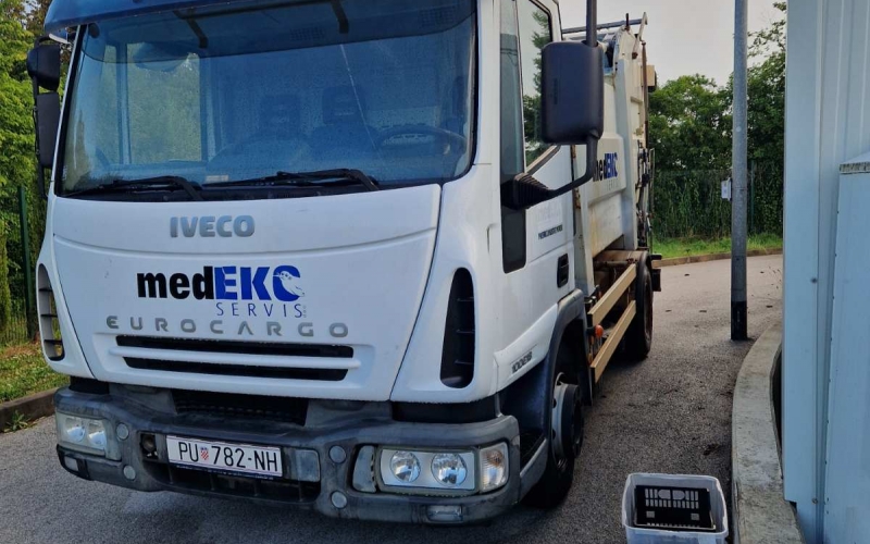 Javni natječaj za prodaju rabljenog vozila - Iveco Eurocargo 100e18