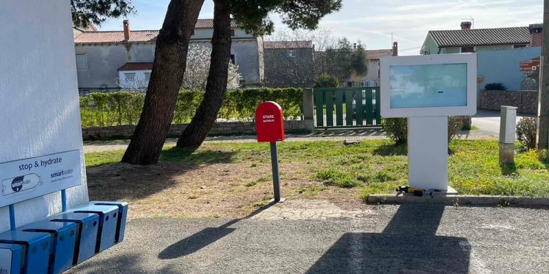 POSTAVLJENI PAMETNI SPREMNICI I SPREMNICI ZA BATERIJE