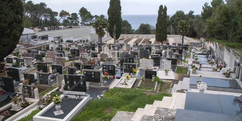 Odluka o nužnim mjerama Uprave groblja